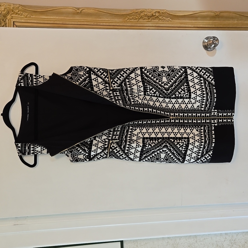 Ivanka Trump Geo print Dress 8 EUC - Picture 3 of 9